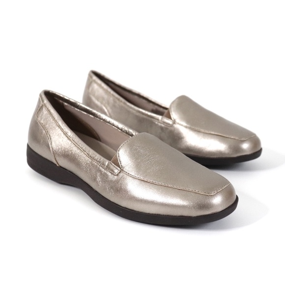 Easy Spirit Shoes - Easy Spirit Devitt Bronze Metallic Leather Slip-On Loafers Shoes Size 7.5